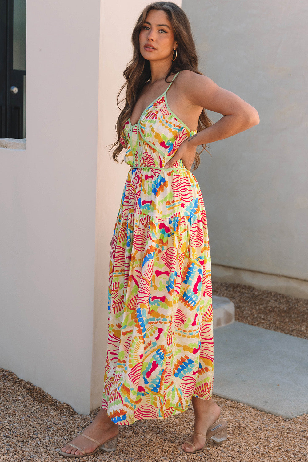 Kaldra™ | Vestido con tirantes finos y ribetes, estampado abstracto naranja