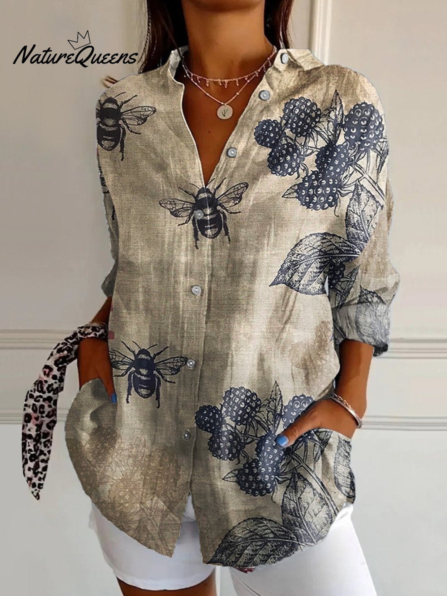 Organza™ | Camisa informal de algodón para mujer con estampado artístico de abejas